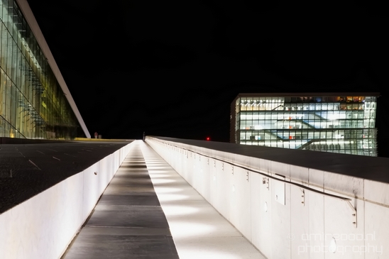 Oslo_at_Night_the_capital_of_Norway_City_urban_street_Photography_013_Canon_EOS_5D_Mark_IV.JPG