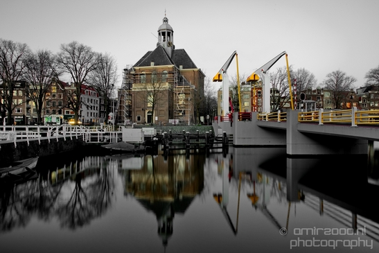 The_blue_hour_in_Amsterdam_night_long_exposure_Netherlands_Photography_003_Canon_EOS_5D_Mark_IV.JPG
