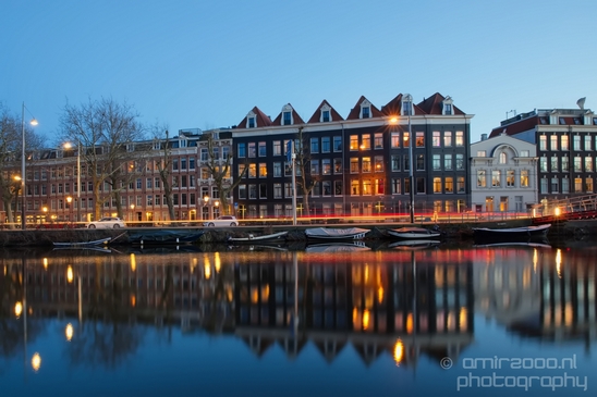 The_blue_hour_in_Amsterdam_night_long_exposure_Netherlands_Photography_011_Canon_EOS_5D_Mark_IV.JPG