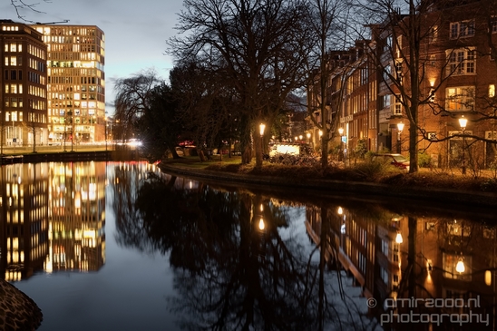 The_blue_hour_in_Amsterdam_night_long_exposure_Netherlands_Photography_021_Canon_EOS_5D_Mark_IV.JPG