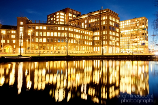The_blue_hour_in_Amsterdam_night_long_exposure_Netherlands_Photography_022_Canon_EOS_5D_Mark_IV.JPG