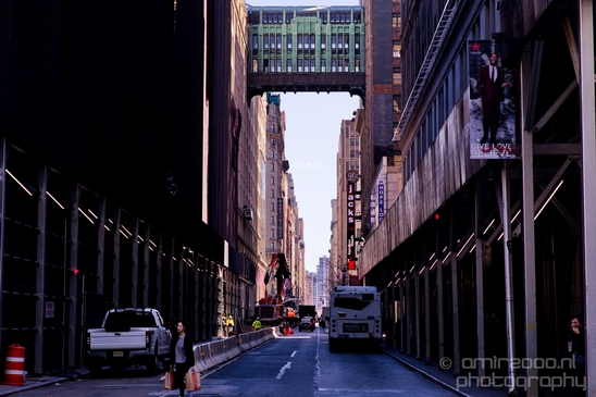 Gimbel_Art_Deco_Sky_Bridge_Manhattan_New_York_City_Cityscape_Usa_Nyc_Photography_002_Canon_EOS_5D_Mark_IV.JPG