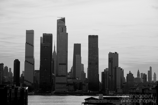 Skyline_views_of_Manhattan_and_New_York_City_from_Jersey_cityscape_BW_Usa_Nyc_Photography_002_Canon_EOS_5D_Mark_IV.JPG