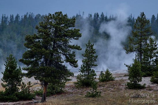 Geyser_old_faithful_yellowstone_usa_Nature_Photography_019_Canon_EOS_7D.JPG