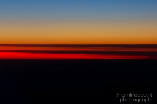 Sunrise_over_Greenland_transatlantic_flight_to_USA_landscape_Nature_Photography_002_Canon_EOS_5D_Mark_IV.JPG