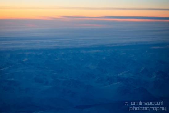 Sunrise_over_Greenland_transatlantic_flight_to_USA_landscape_Nature_Photography_003_Canon_EOS_5D_Mark_IV.JPG
