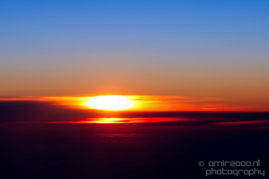 Sunrise_over_Greenland_transatlantic_flight_to_USA_landscape_Nature_Photography_011_Canon_EOS_5D_Mark_IV.JPG