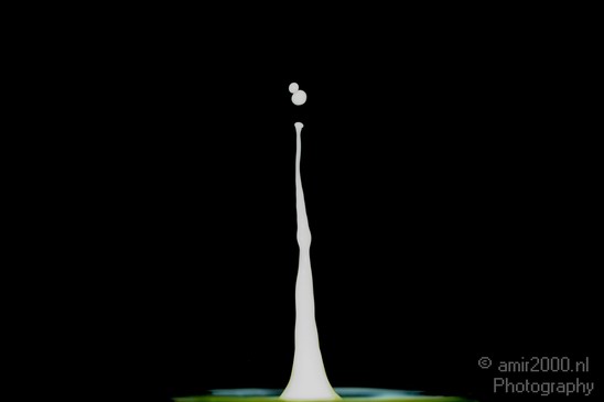 Water_Droplet_Macro_milk_Photography_001_Canon_EOS_5D_Mark_IV.JPG