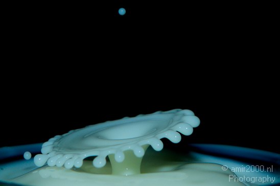 Water_Droplet_Macro_milk_Photography_015_Canon_EOS_5D_Mark_IV.JPG