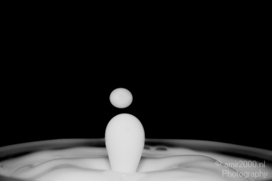 Water_Droplet_Macro_milk_Photography_021_Canon_EOS_5D_Mark_IV.JPG