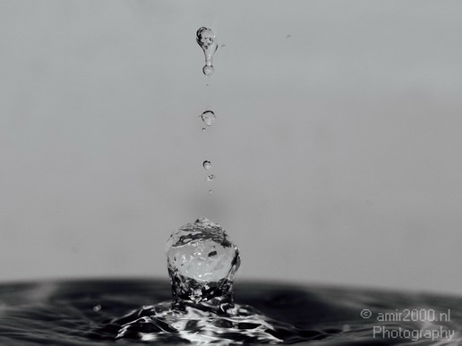 Water_drops_droplet_macro_Photography_020_Canon_EOS_5D_Mark_IV.JPG