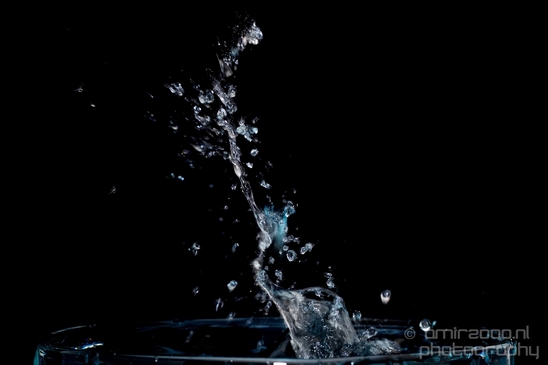 Water_drops_droplet_macro_experiment_Photography_110_Canon_EOS_5D_Mark_IV.JPG