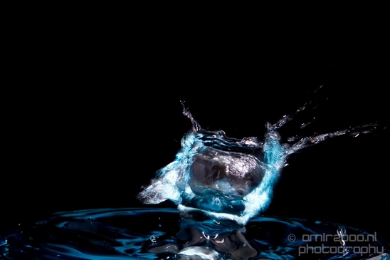 Water_drops_droplet_macro_experiment_Photography_114_Canon_EOS_5D_Mark_IV.JPG