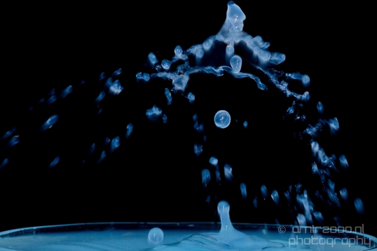 Water_drops_droplet_macro_experiment_Photography_118_Canon_EOS_5D_Mark_IV.JPG